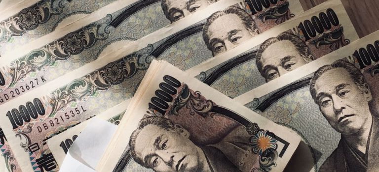 仮想通貨時代の到来と投資家が知っておくべきリスクと未来像