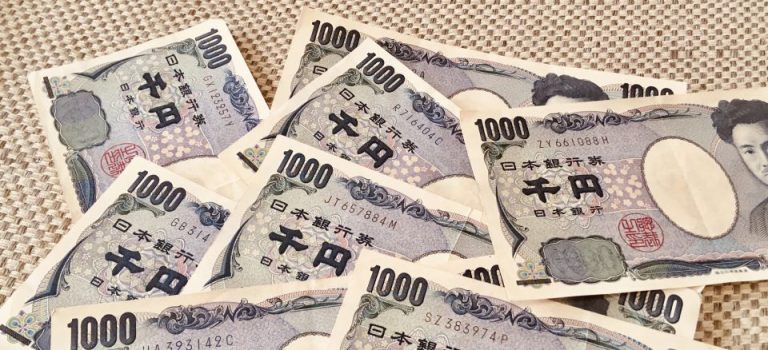 仮想通貨が切り拓く新時代の金融と投資における進化と課題
